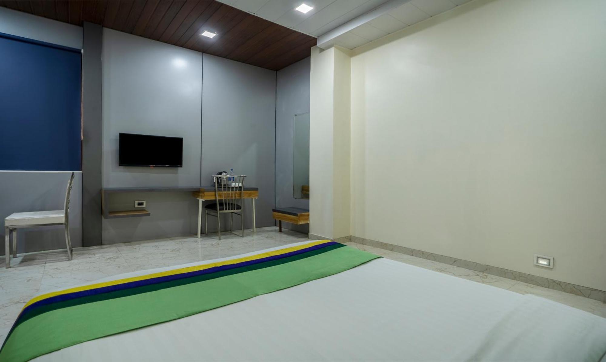 Treebo Zaid International Powai Hotel Мумбай Екстериор снимка