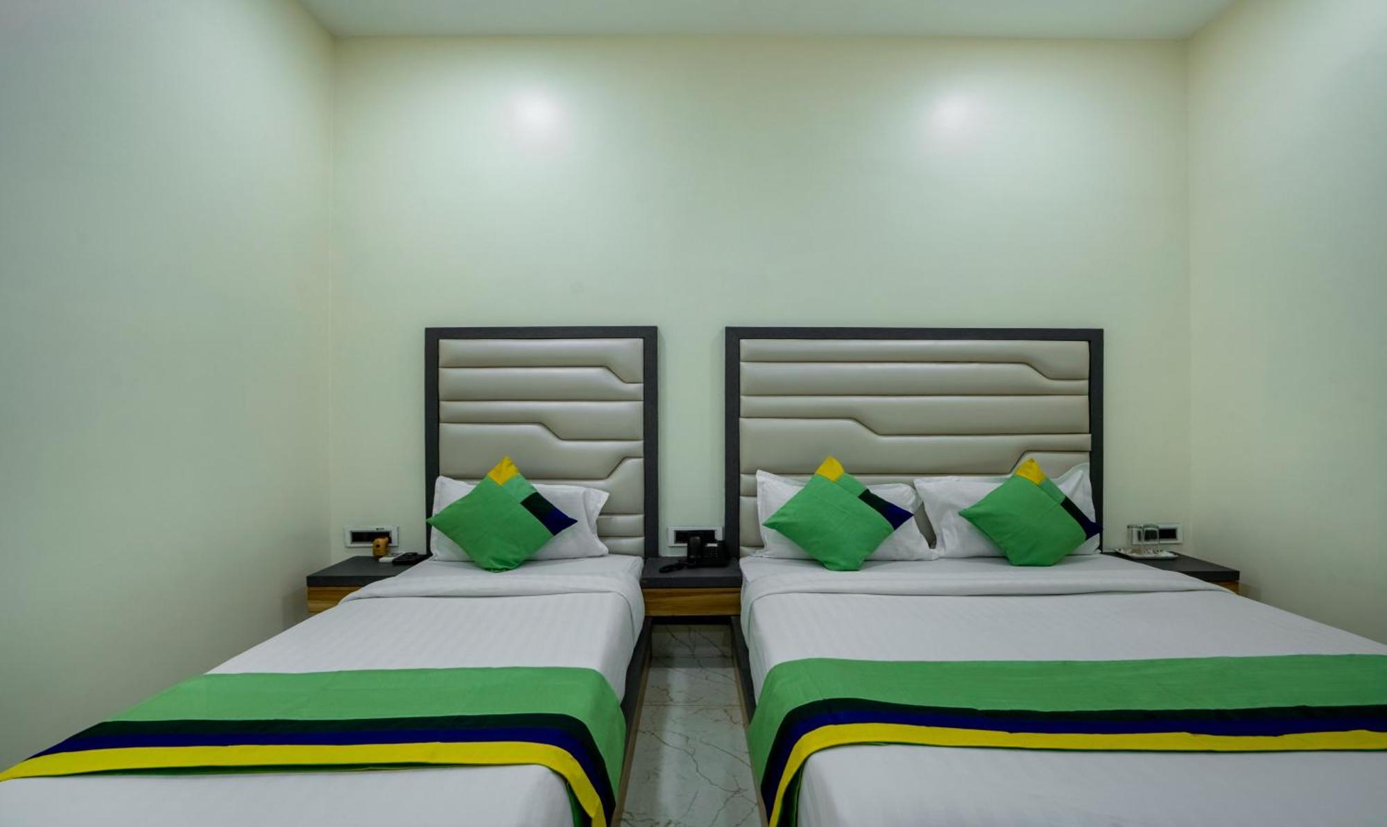 Treebo Zaid International Powai Hotel Мумбай Екстериор снимка