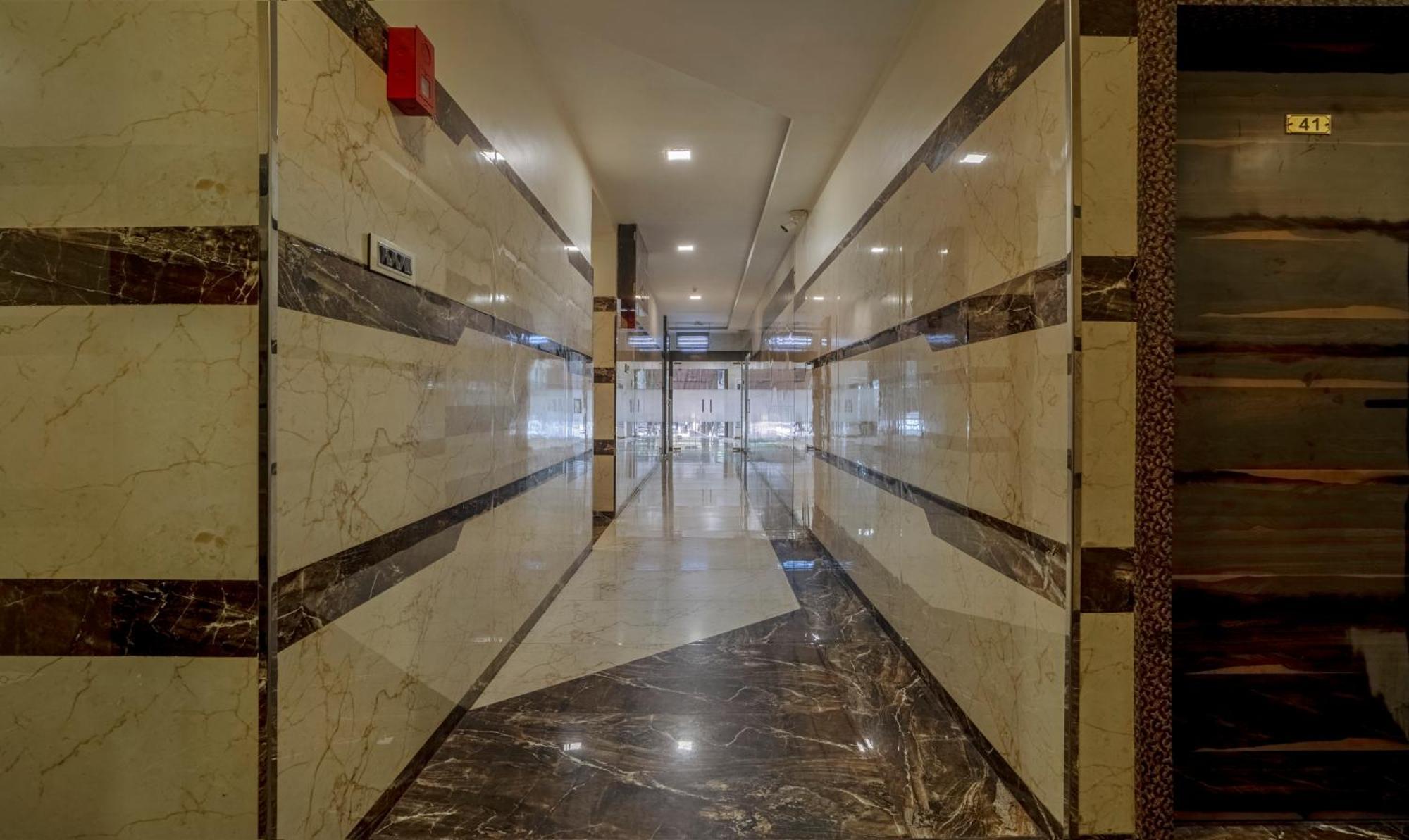Treebo Zaid International Powai Hotel Мумбай Екстериор снимка